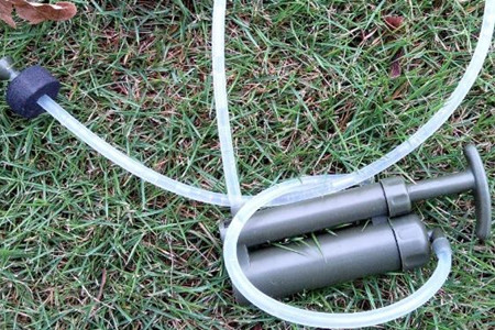 野外凈水器有哪些種類(lèi)？怎么選購(gòu)？